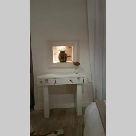 Вилла Domaine De Lamblardie *