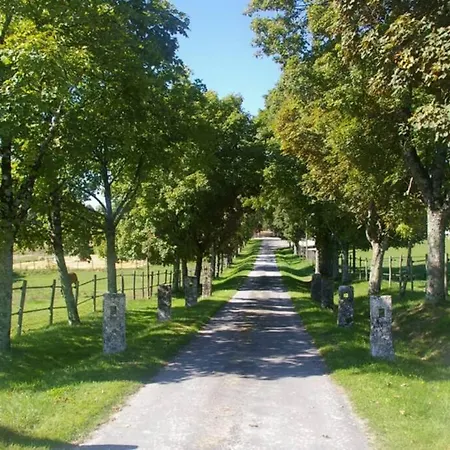 Domaine De Lamblardie * Gardes-le-Pontaroux